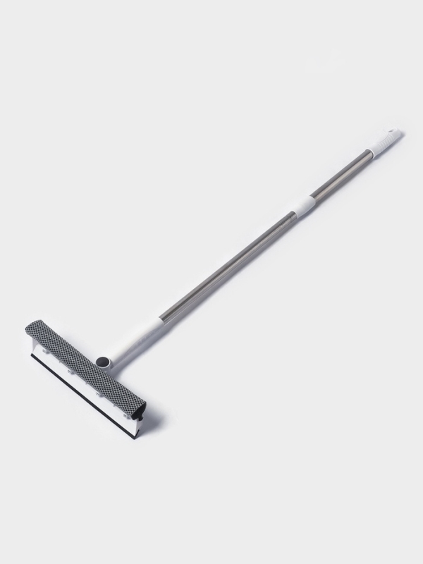 Окномойка с поролоновой насадкой Raccoon, телескопическая ручка, поворот на 180°, 26×3,5×98(128) Окномойка с поролоновой насадкой Raccoon, телескопическая ручка, поворот на 180°, 26×3,5×98(128)