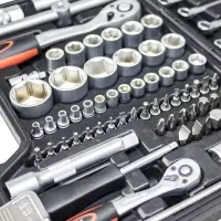 Набор инструментов 82 предмета "PRO" AVS ATS-82