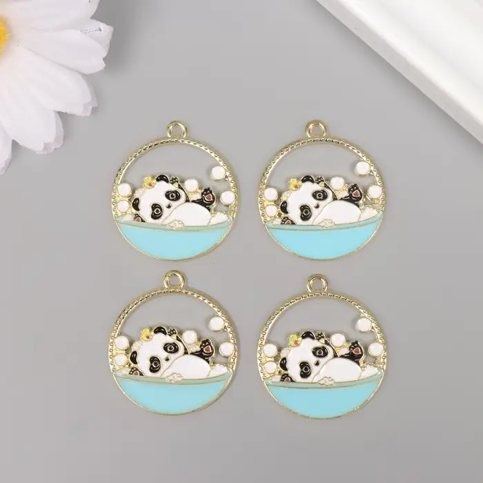 Декор для творчества металл, эмаль Декор для творчества металл, эмаль "Пандочка в ванной" 2,8х2,5 см