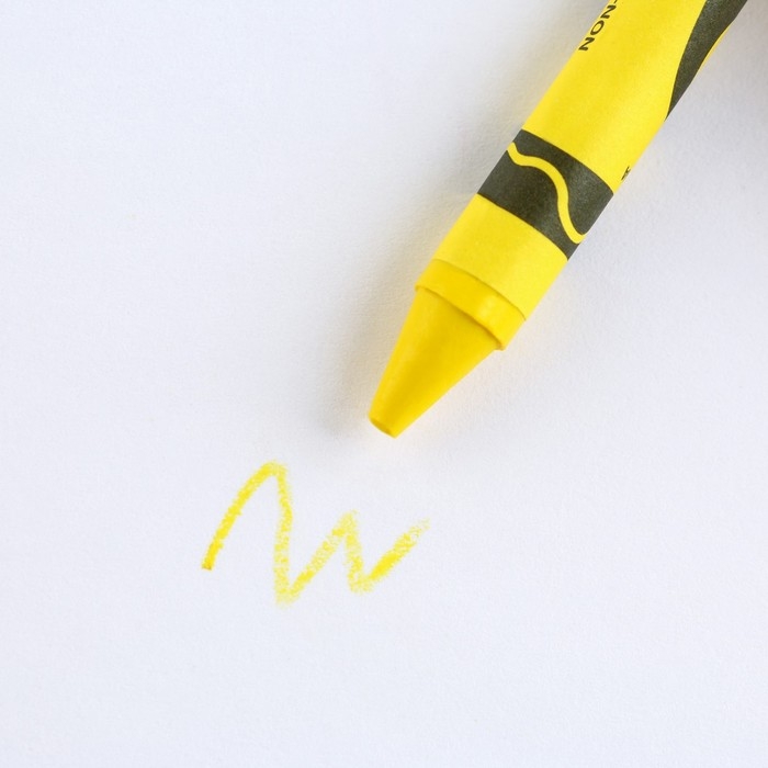 Подарочный набор: блокнот-раскраска и восковые мелки «С 8 марта» Подарочный набор: блокнот-раскраска и восковые мелки «С 8 марта»