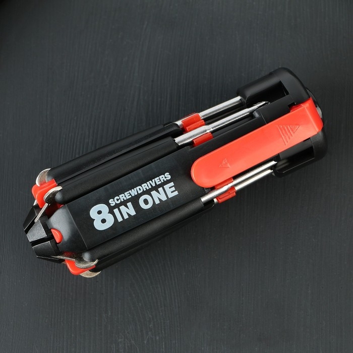 Фонарик-мультитул «Все по плечу», 8 в 1 Фонарик-мультитул «Все по плечу», 8 в 1