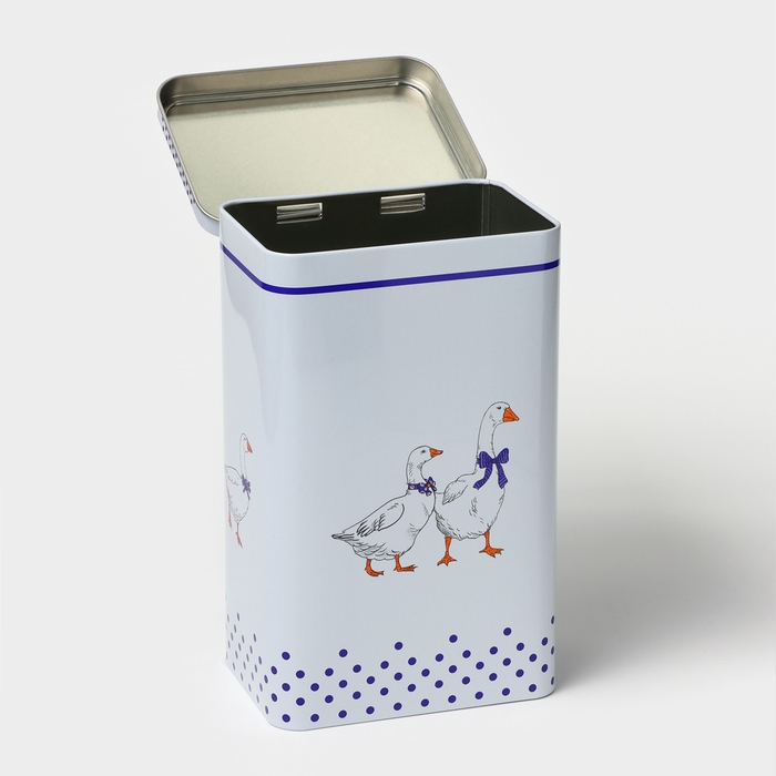 Банка для сыпучих продуктов «Гуси», 2,7 л, 13,5 х 9,5 х 21,5 см, жесть, цвет белый в горох