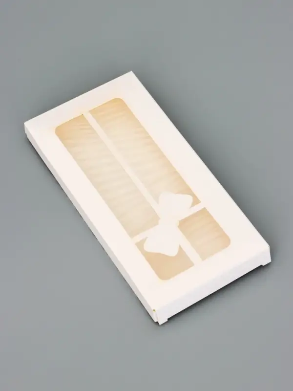 Подарочная коробка под плитку шоколада, с вырубным окном, «Бант», 17.1×8×1.4 см Подарочная коробка под плитку шоколада, с вырубным окном, «Бант», 17.1×8×1.4 см