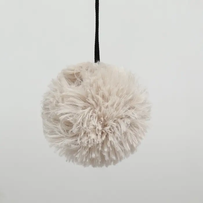 Домик для кошек с когтеточкой, 54&times;34&times;80 см, с овальной полкой, пушистый мех, джут, серый