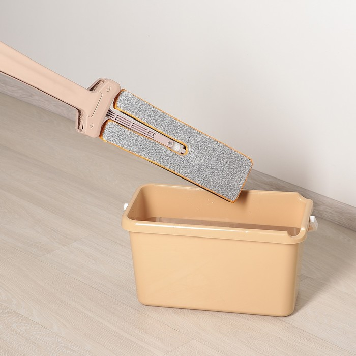 Швабра с отжимом Доляна, двусторонняя насадка из микрофибры 38×12 см, стальная ручка 134 см Швабра с отжимом Доляна, двусторонняя насадка из микрофибры 38×12 см, стальная ручка 134 см