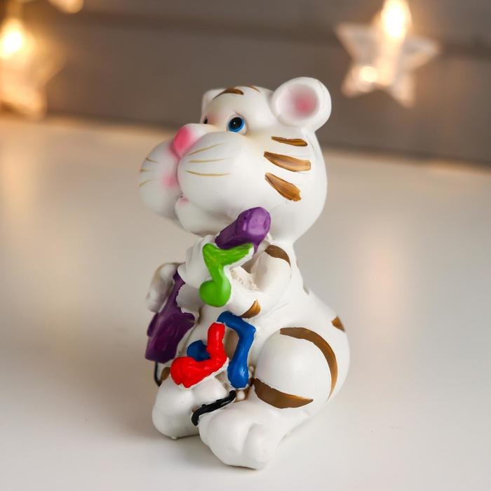 Копилка полистоун Копилка полистоун "Кремовый тигра - музыкант" МИКС 11,5х7х8,5 см