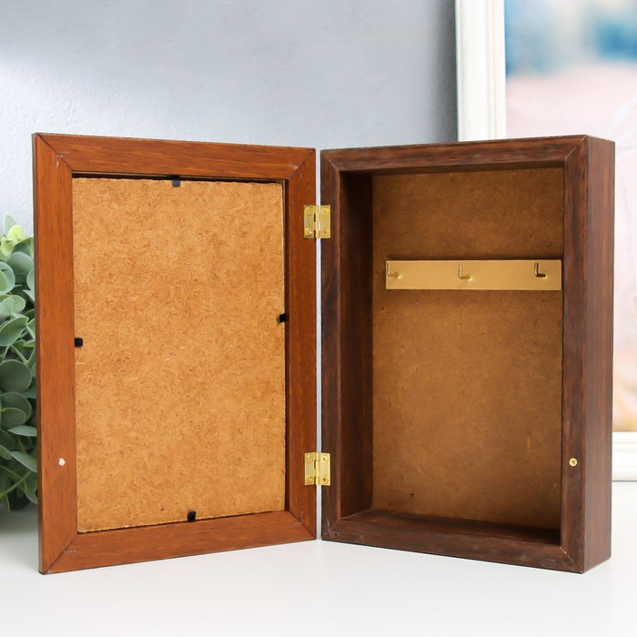 Ключница Ключница "Набор пирата" орех 15х21 см