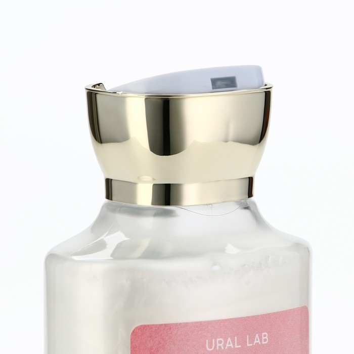 Подарочный набор косметики, гель для душа 295 мл и шампунь для волос 295 мл, FLORAL & BEAUTY by URAL LAB Подарочный набор косметики, гель для душа 295 мл и шампунь для волос 295 мл, FLORAL & BEAUTY by URAL LAB