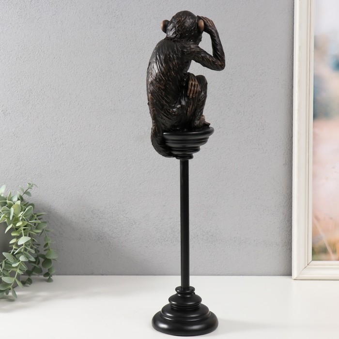 Сувенир полистоун  Сувенир полистоун "Шимпанзе на жёрдочке" 10х10х47,2 см