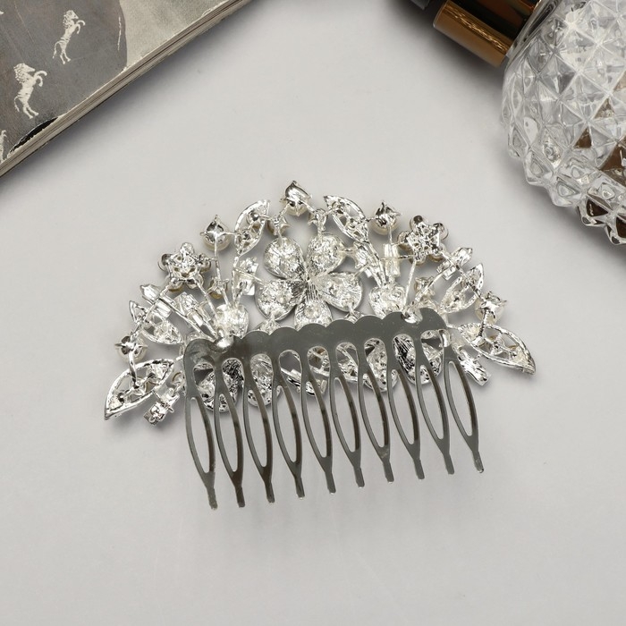 Гребень для волос  Гребень для волос "Сафьян" цветы, 7х8 см, серебро