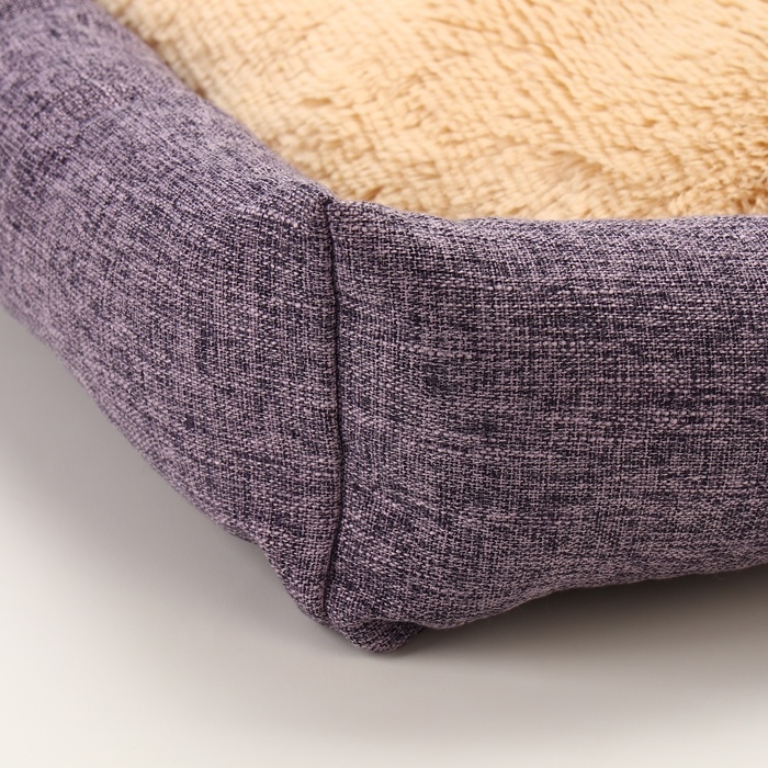 Лежанка для животных, 60 х 50 х 15 см, рогожка, искусственный мех, сиреневая Лежанка для животных, 60 х 50 х 15 см, рогожка, искусственный мех, сиреневая