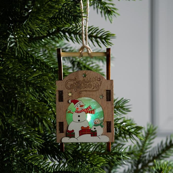 Ёлочная игрушка «Сани со снеговиком», от батареек, свечение RGB Ёлочная игрушка «Сани со снеговиком», от батареек, свечение RGB