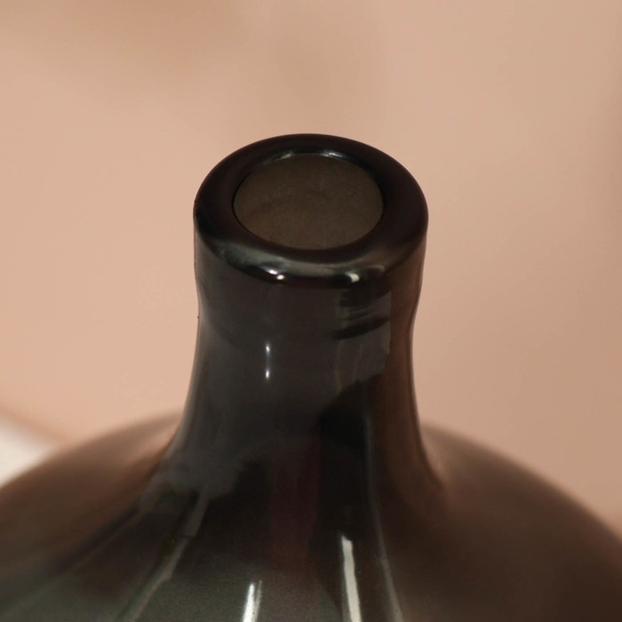 Ваза для цветов «Винтаж» из прозрачного серого стекла 20 х 14 х 14 см Ваза для цветов «Винтаж» из прозрачного серого стекла 20 х 14 х 14 см