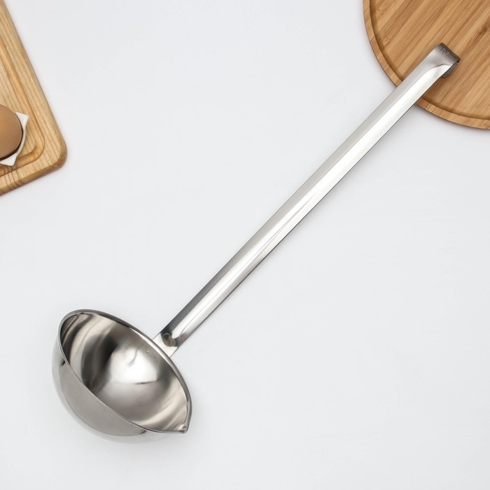 Ложка разливательная-чумичка «Поварская», длина 42 см, 500 мл Ложка разливательная-чумичка «Поварская», длина 42 см, 500 мл