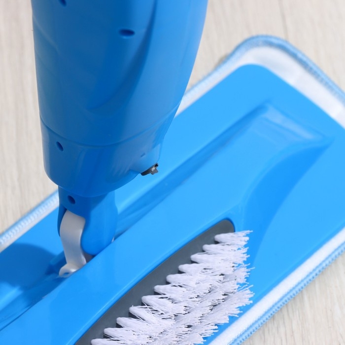 Швабра для мытья пола с распылителем и щёткой Доляна, насадка из микрофибры 42×14 см, стальная ручка 120 см, цвет МИКС Швабра для мытья пола с распылителем и щёткой Доляна, насадка из микрофибры 42×14 см, стальная ручка 120 см, цвет МИКС