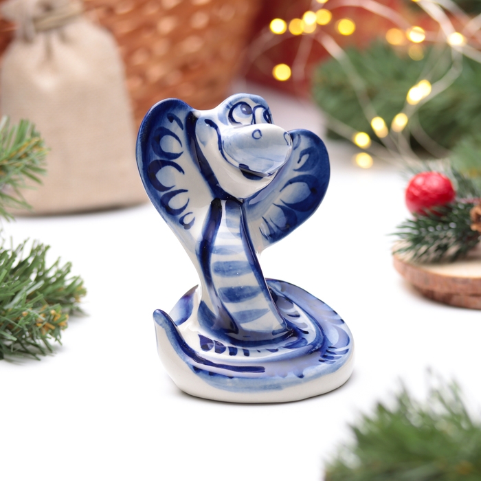 Новый год. Сувенир символ года 2025 Новый год. Сувенир символ года 2025 "Змея Гера", гжель, 11 см