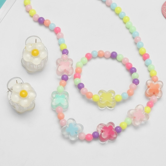 Комплект детский «Выбражулька» 4 предмета: 2 заколки, бусы, браслет, бабочки, цветной Комплект детский «Выбражулька» 4 предмета: 2 заколки, бусы, браслет, бабочки, цветной