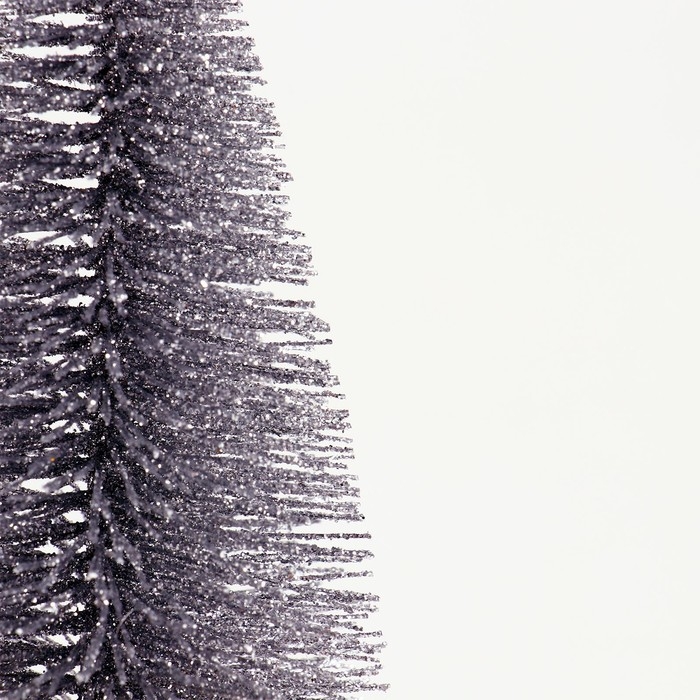 Новогодний декор «Ёлка в серебристом цвете с блёстками», 8 × 8 × 15 см Новогодний декор «Ёлка в серебристом цвете с блёстками», 8 × 8 × 15 см