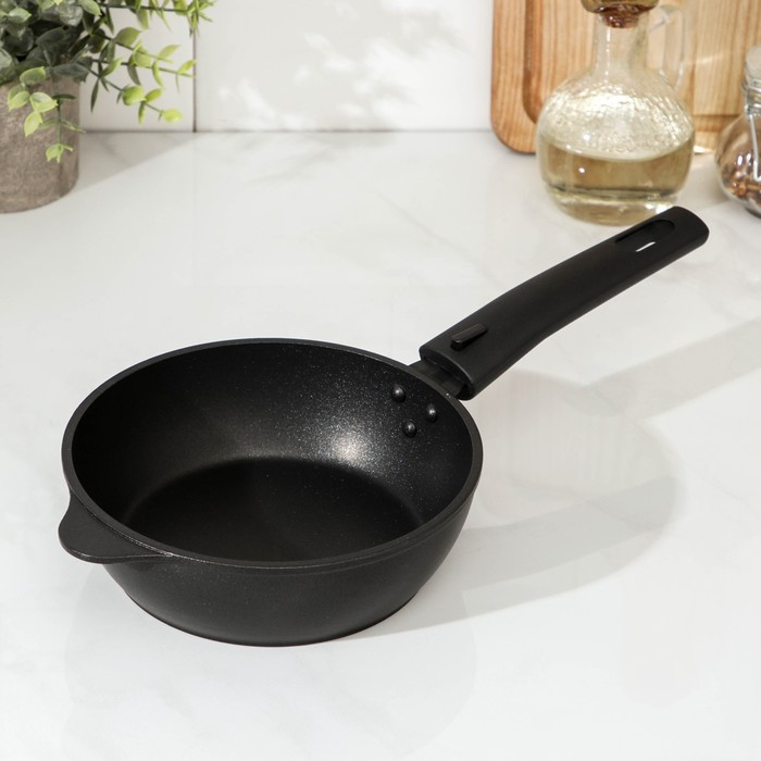 Сковорода «Уля», d=16 см, съёмная ручка, антипригарное покрытие, цвет черный металик Сковорода «Уля», d=16 см, съёмная ручка, антипригарное покрытие, цвет черный металик