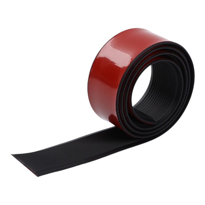 Накладка антискользящая на ступеньки прямая 100см/4см, черная Накладка антискользящая на ступеньки прямая 100см/4см, черная