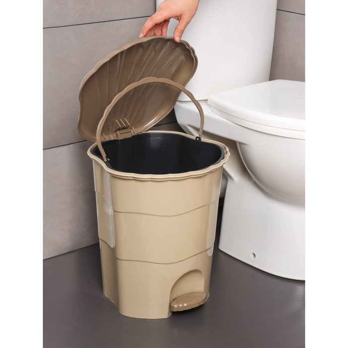 Ведро для мусора, 18 л, с педалью, цвет латте-капучино Ведро для мусора, 18 л, с педалью, цвет латте-капучино