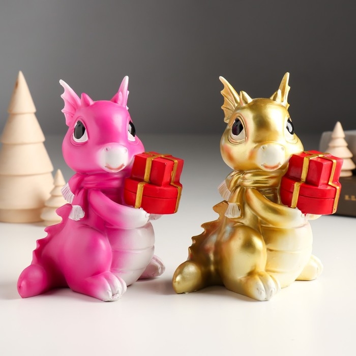 Копилка полистоун Копилка полистоун "Дракоша в шарфике с подарками" МИКС 9,5х9х13,5 см