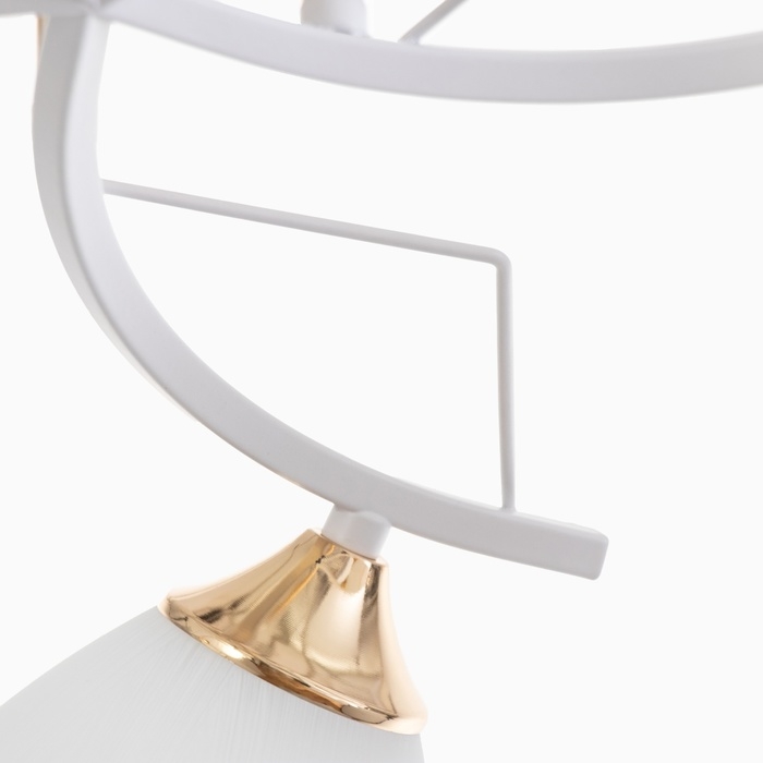 Люстра Люстра "Аделла" 5хЕ27 40Вт бело-золотой 65х65х26 см BayerLux