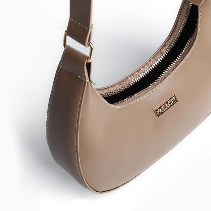 Сумка женская из искусственной кожи, 22х23х6 см, коричневый цвет Сумка женская из искусственной кожи, 22х23х6 см, коричневый цвет