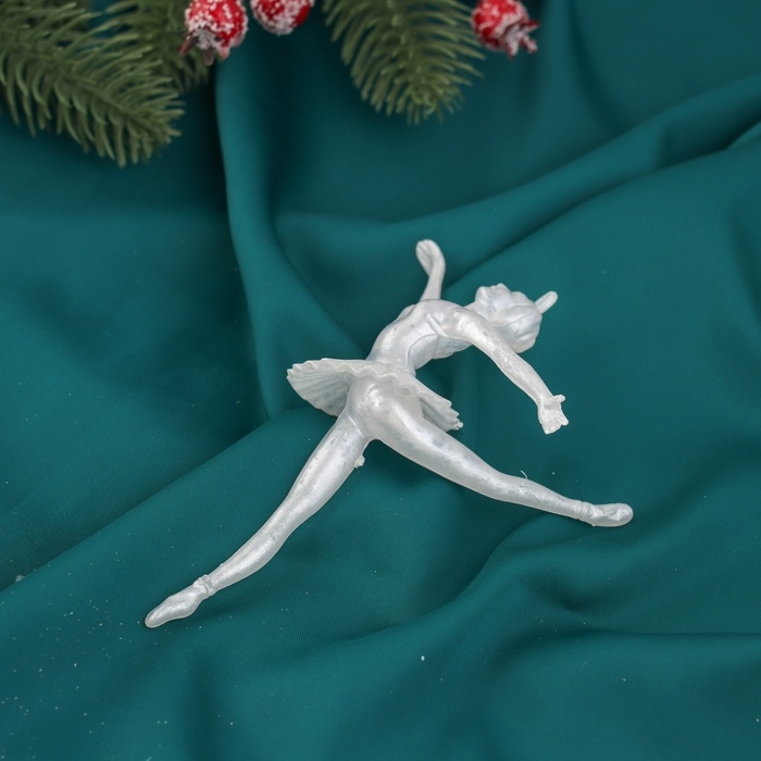 Украшение ёлочное Украшение ёлочное "Балерина в танце" 13х8, белый