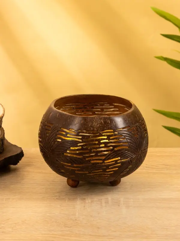 Подсвечник из кокоса, 15×15×13 см, коричневый Подсвечник из кокоса, 15×15×13 см, коричневый