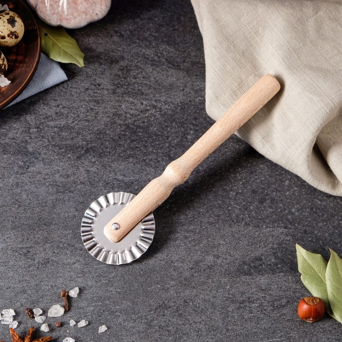 Нож для пиццы, 18 см, деревянная ручка Нож для пиццы, 18 см, деревянная ручка