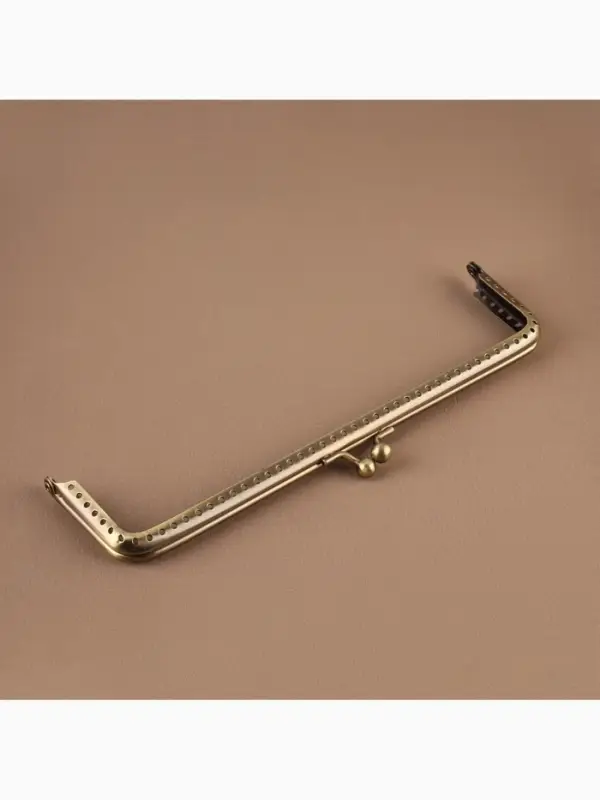 Фермуар пришивной &laquo;Прямоугольник&raquo;, 20&times;6 см, цвет бронзовый