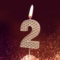 Свеча в торт на шпажке "Жемчужная", цифра "2", шампань