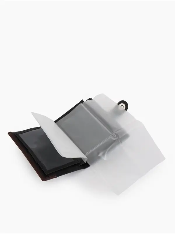 Портмоне мужское на кнопке, 3 в 1, для автодокументов и паспорта, 2 отдела, для карт, для монет, цвет чёрный/кофе Портмоне мужское на кнопке, 3 в 1, для автодокументов и паспорта, 2 отдела, для карт, для монет, цвет чёрный/кофе