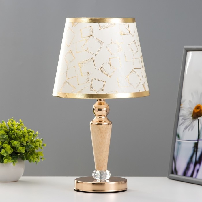 Настольная лампа Настольная лампа "Фивея" Е27 40Вт золото 21х21х36,5 см RISALUX