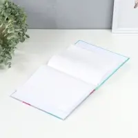 Фотоальбом на 100 фото 13х18 см "Сердца на веревочках" в коробке 5х18х20,5 см