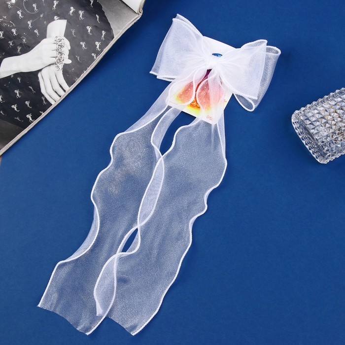 Зажим для волос  Зажим для волос "Школьница" бантик, 13х30 см, белый