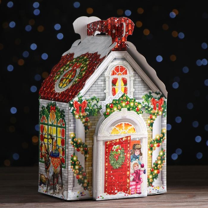 Новый год. Подарочная коробка Новый год. Подарочная коробка "С Сантой", 18,8 х 14,6 х 29,7 см.