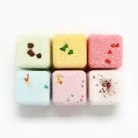 Набор бомбочки для ванны с добавками &laquo;Праздничная посылка&raquo;, 6&times;70 г, Чистое счастье