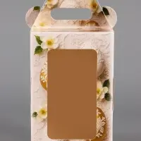 Коробка подарочная пасхальная с окном и с ручкой, бежевый, 10&times;10&times;15 см