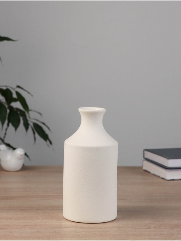 Ваза керамика настольная Ваза керамика настольная "Хелле" бутыль, d-4см, h-17х8,5 см, белый