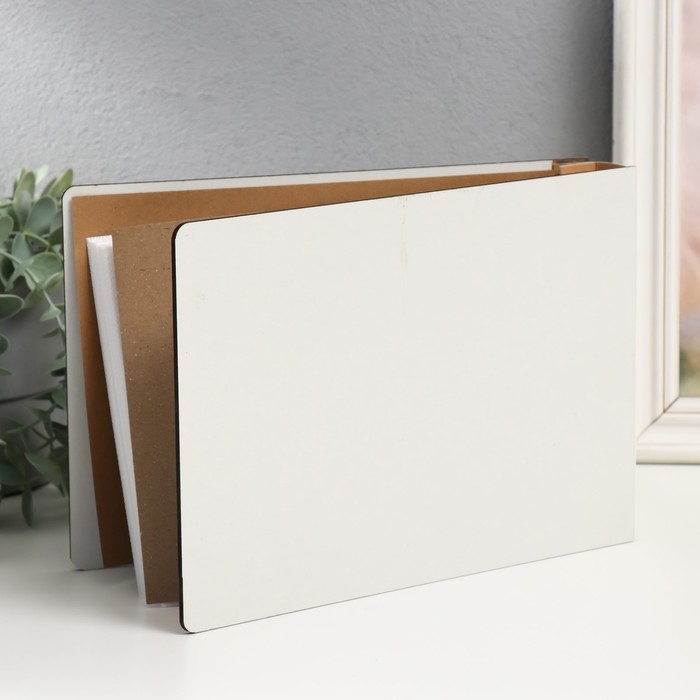 Фотоальбом на 52 фото 15х20 см Фотоальбом на 52 фото 15х20 см "Белые цветы и бабочка" дерево, блеск 4х17,4х25 см