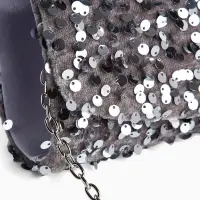 Сумка-клатч вечерняя на магните, на цепочке, с пайетками, серебристая