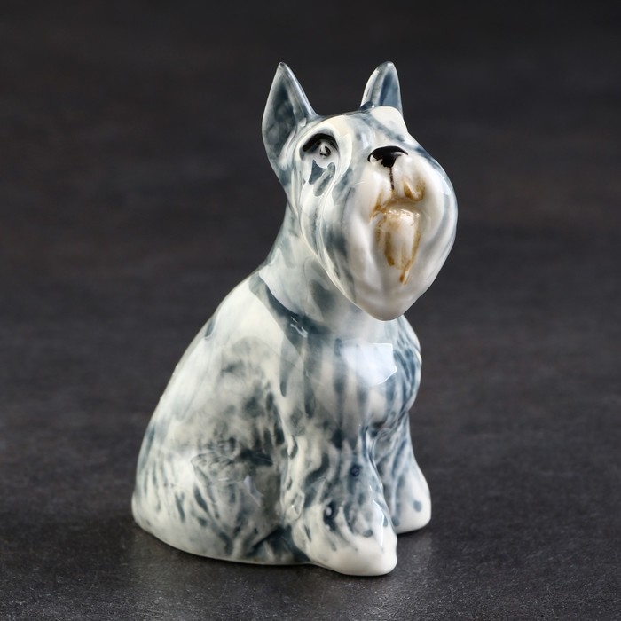Статуэтка фарфоровая  Статуэтка фарфоровая "Миттельшнауцер серый", 8х5,5х4 см, авторская роспись