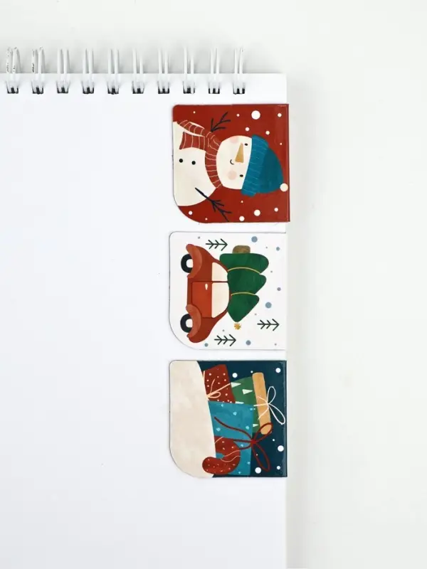 Набор блокнот на спирали, магнитные закладки 3 шт и ручка пластик  "Акварель"