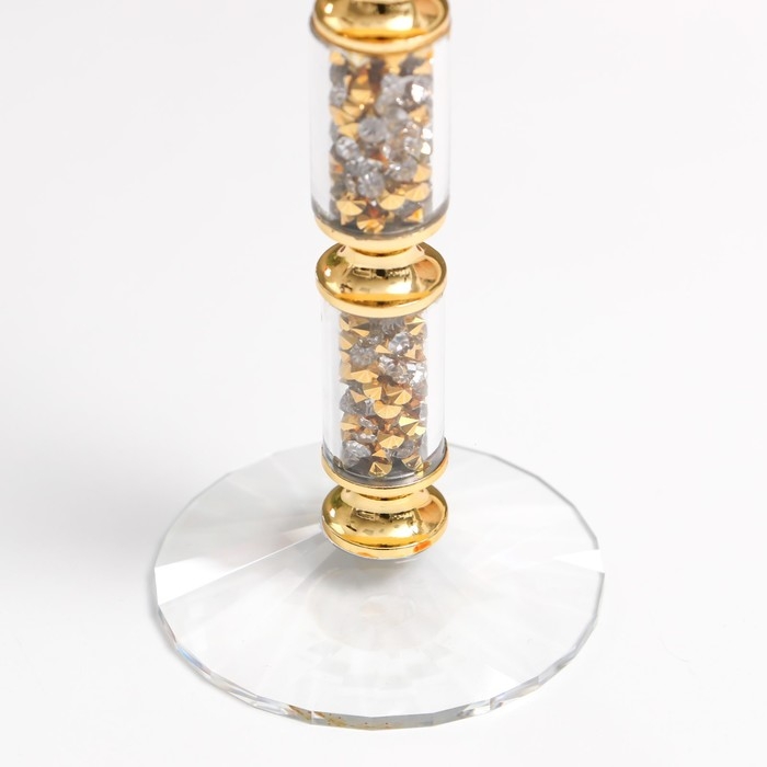 Подсвечник стекло на1 свечу Подсвечник стекло на1 свечу "Ребристый на ножке со стразами" с золотом d=2,5 см 7х7х21 см