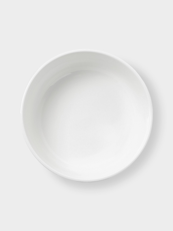 Салатник Hanna Knövell, d=22 см, фарфор, белый Салатник Hanna Knövell, d=22 см, фарфор, белый