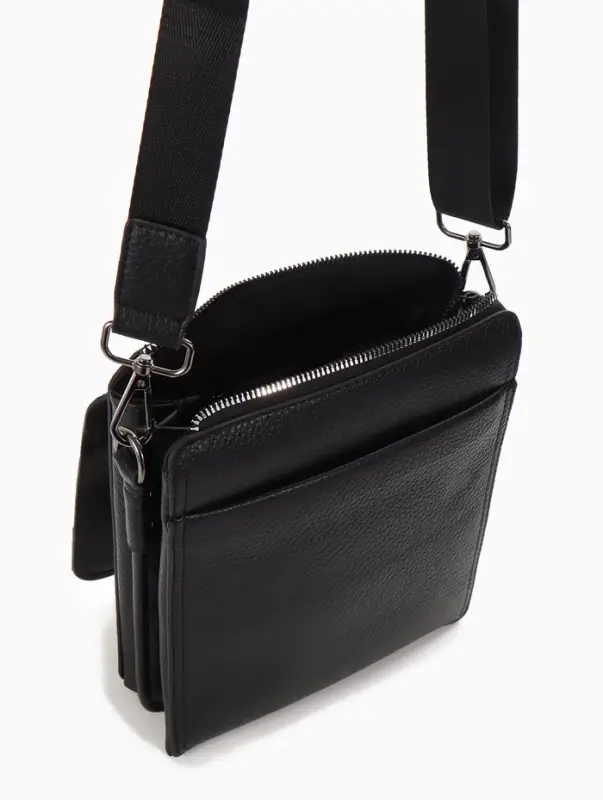 Сумка планшет мужская, на молнии, два наружных кармана, длинный ремень, 19&times;8&times;23 см, чёрная