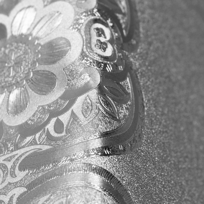 Клеёнка на стол, на тканевой основе, рулон 20 метров, ширина 137 см, толщина 0,25 мм, цвет серебряный Клеёнка на стол, на тканевой основе, рулон 20 метров, ширина 137 см, толщина 0,25 мм, цвет серебряный