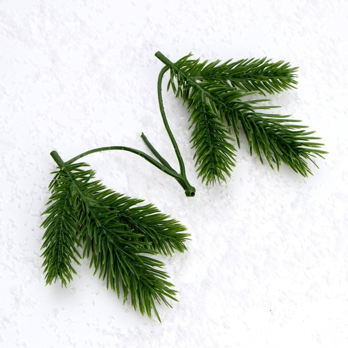 Декор «Веточка ели», набор 10 шт., размер 1 шт. — 13 × 9 × 3 см Декор «Веточка ели», набор 10 шт., размер 1 шт. — 13 × 9 × 3 см